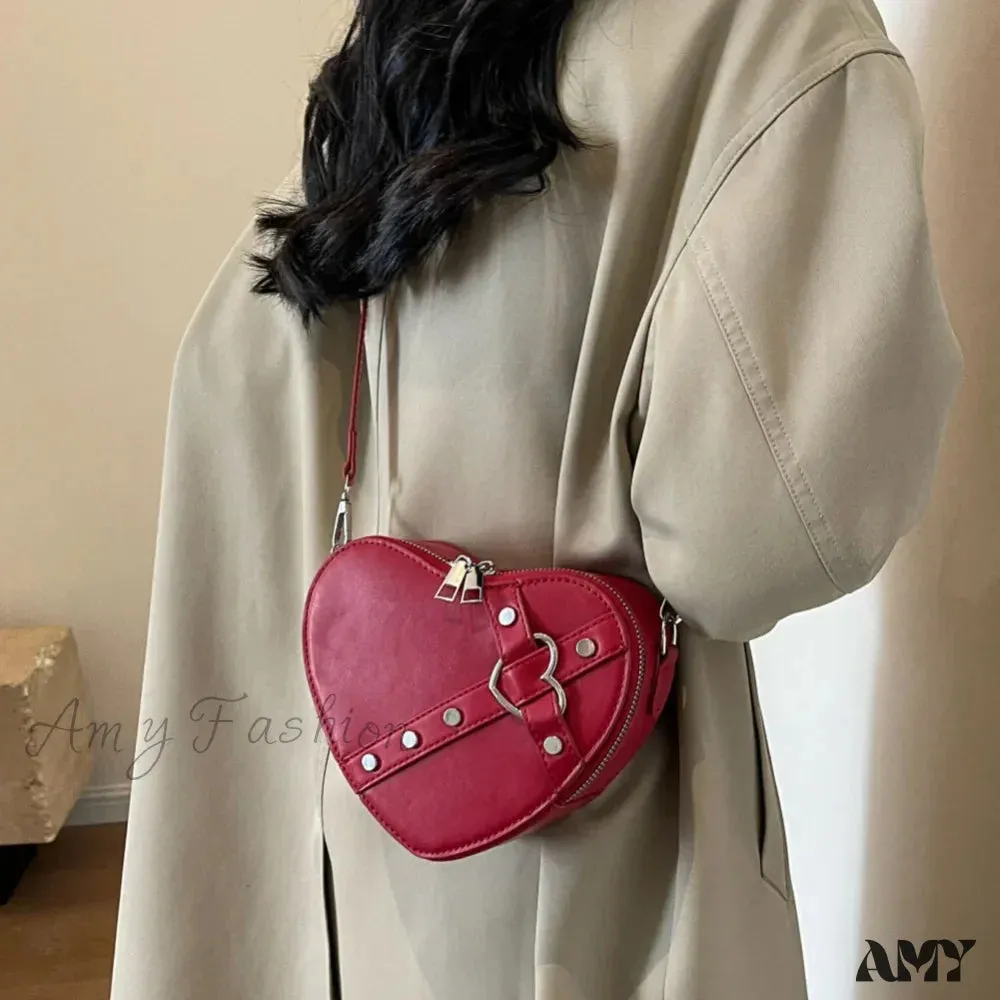 Red Leather Heart Shaped Vintage Chain Rivet Y2K Small Bag PU