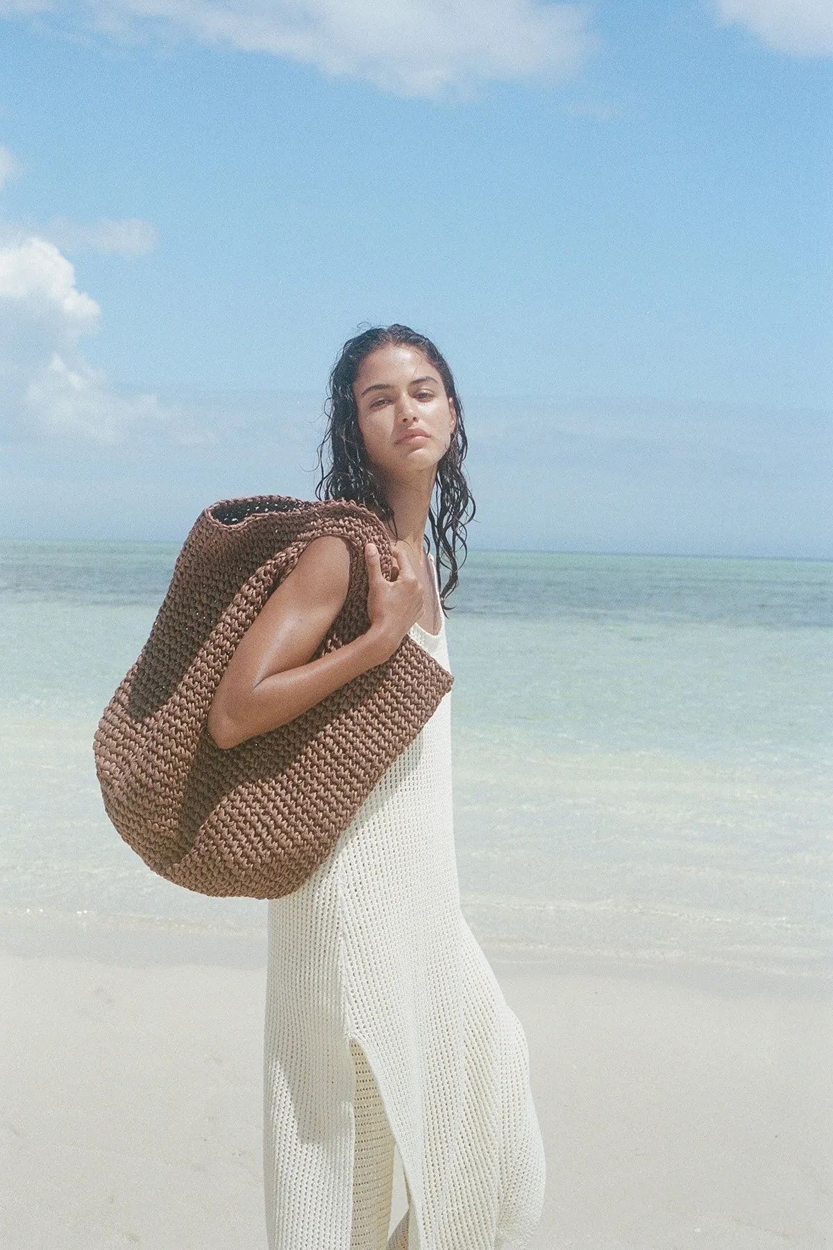 Round Straw Bag - Walnut